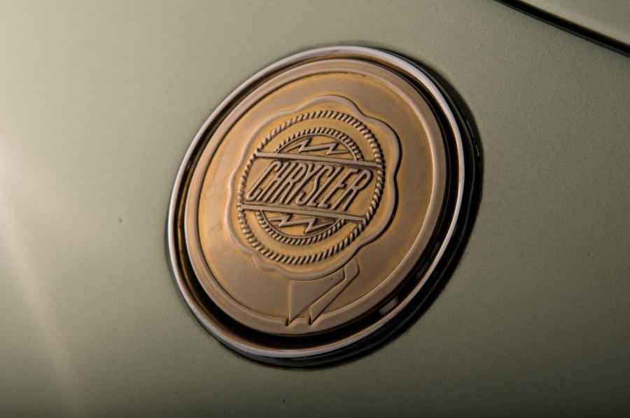 Детали экстерьера Chrysler Special 1953 года  (фото 33 из 66)